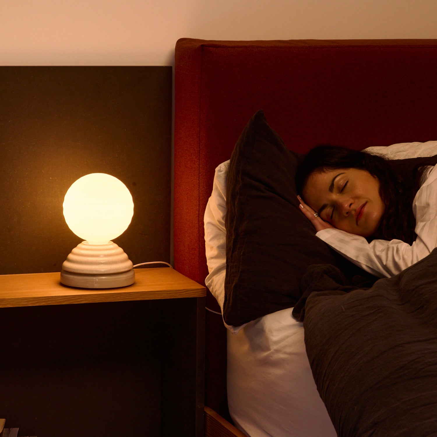 Ace Wake Sleep Light in Pebble White