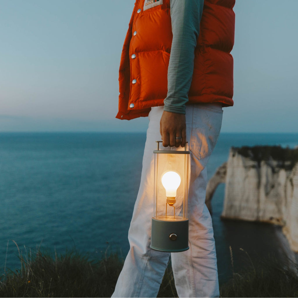 Ace Muse 2.0 Portable Lantern – Pleasure Garden Green