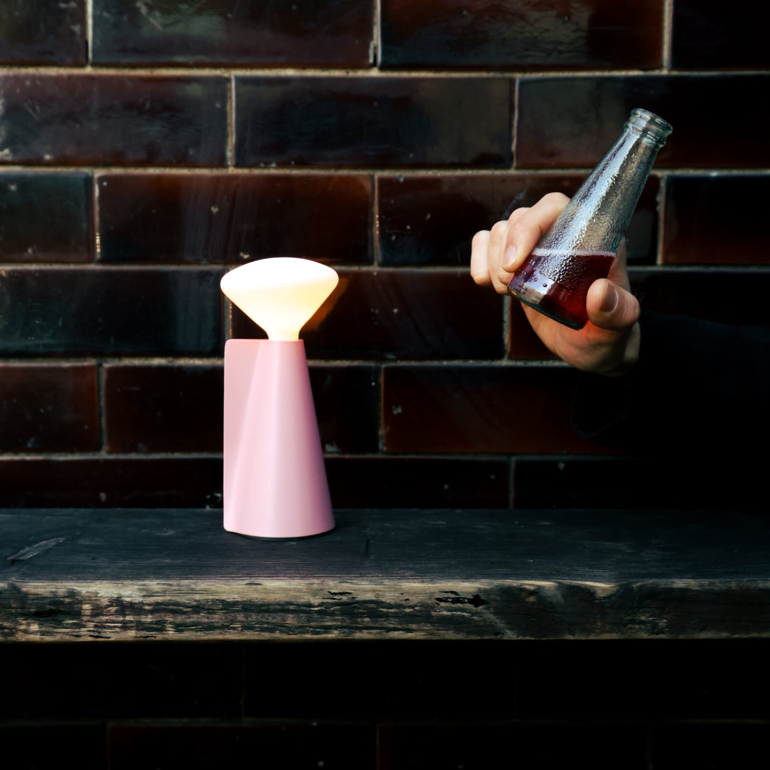 Mantle Portable LED Lamp – Peony Pink