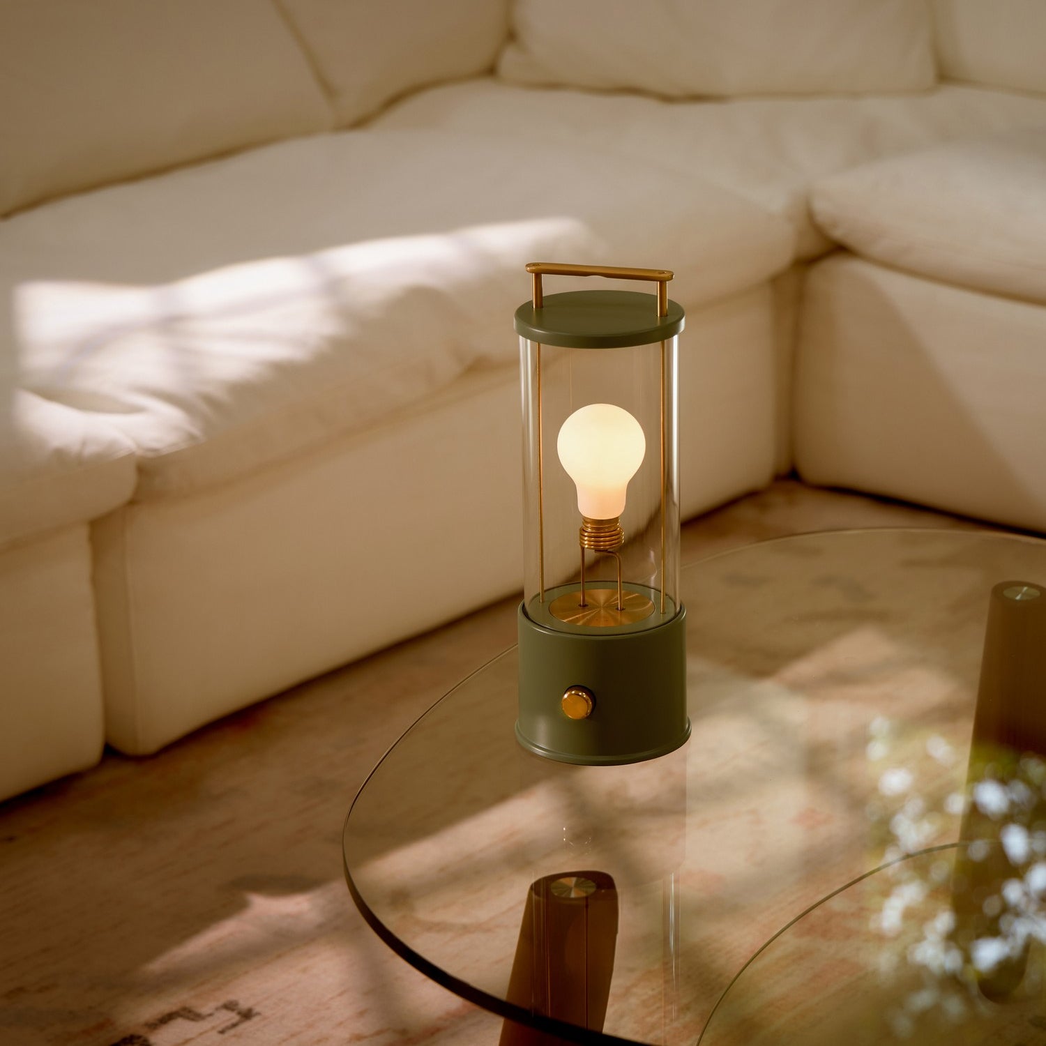 Ace Muse 2.0 Portable Lantern – Pleasure Garden Green