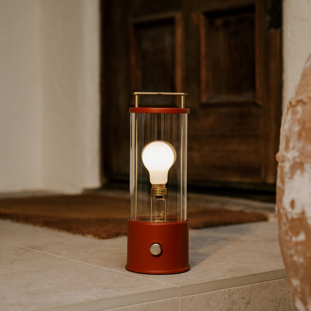 ace The Muse 2.0 Portable Lamp – Pomona Red
