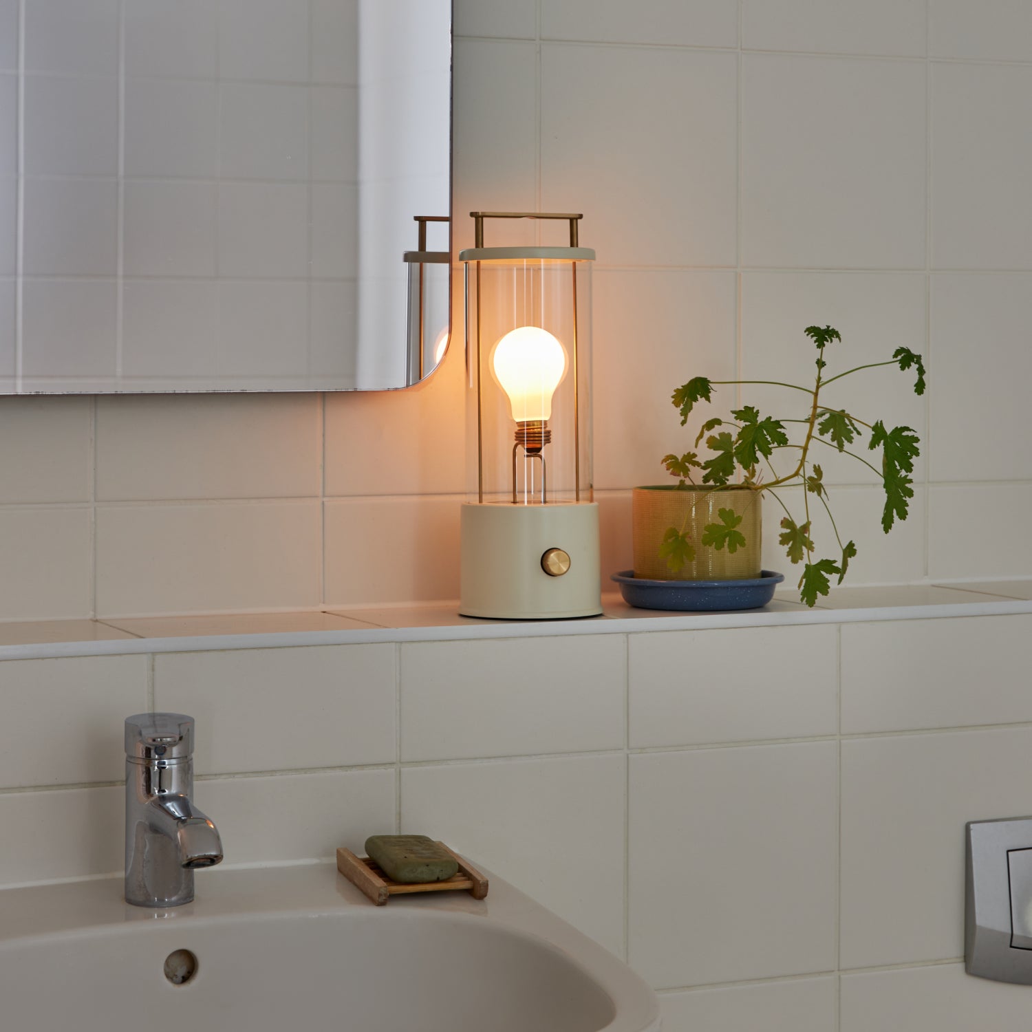 The Muse 2.0 Portable Lamp Candlenut White