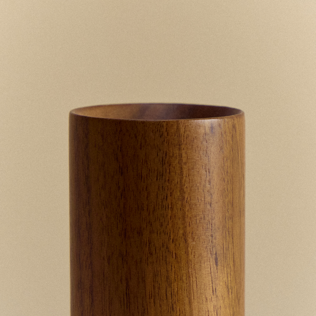Knuckle Table Lamp in Walnut + Oval Dim to Warm