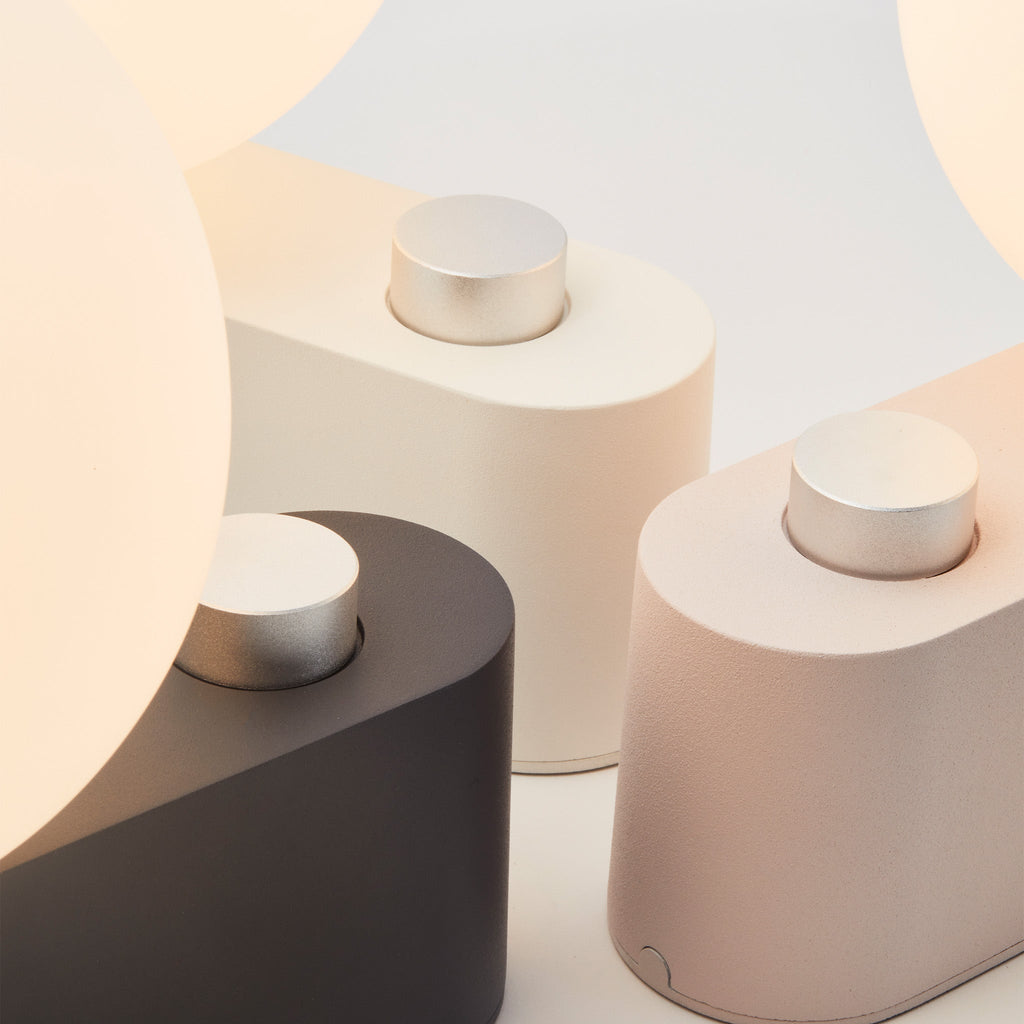 Alumina Multi-Use Lamp in Chalk