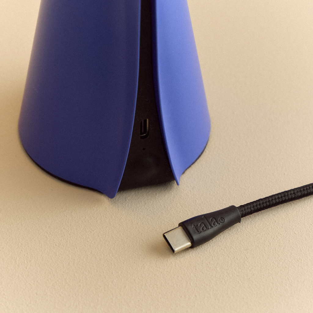 Mantle Portable Lamp Azure Blue