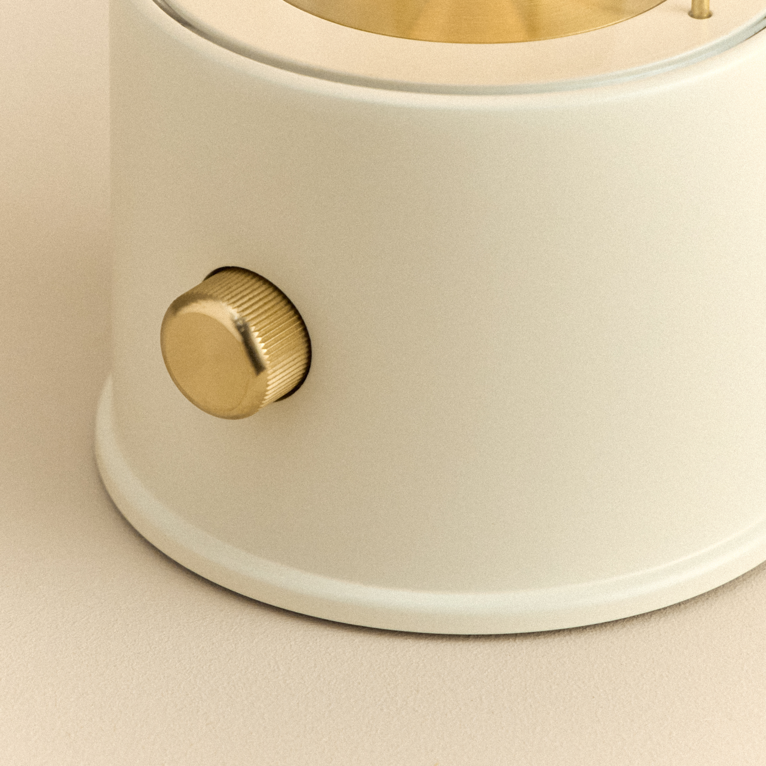 The Muse 2.0 Portable Lamp Candlenut White
