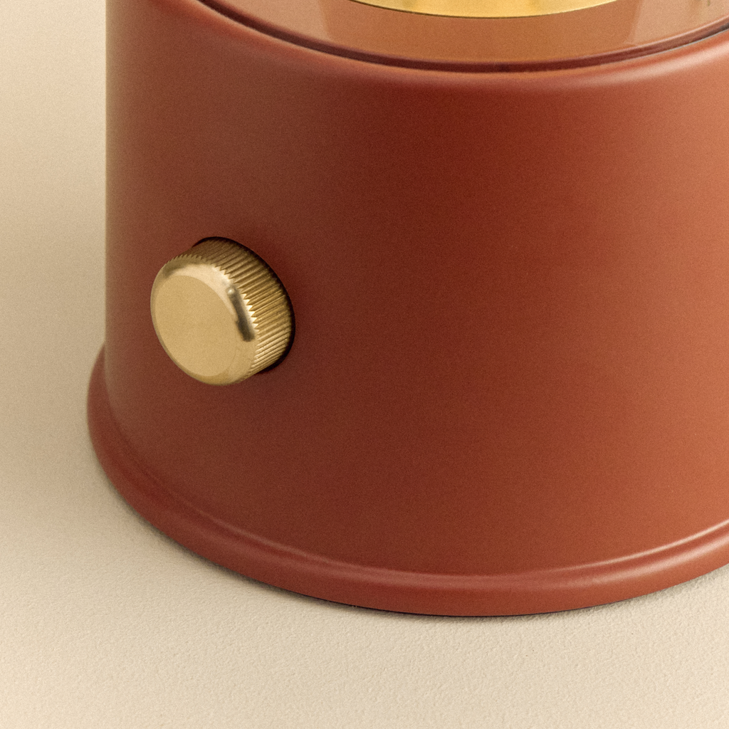 ace The Muse 2.0 Portable Lamp – Pomona Red