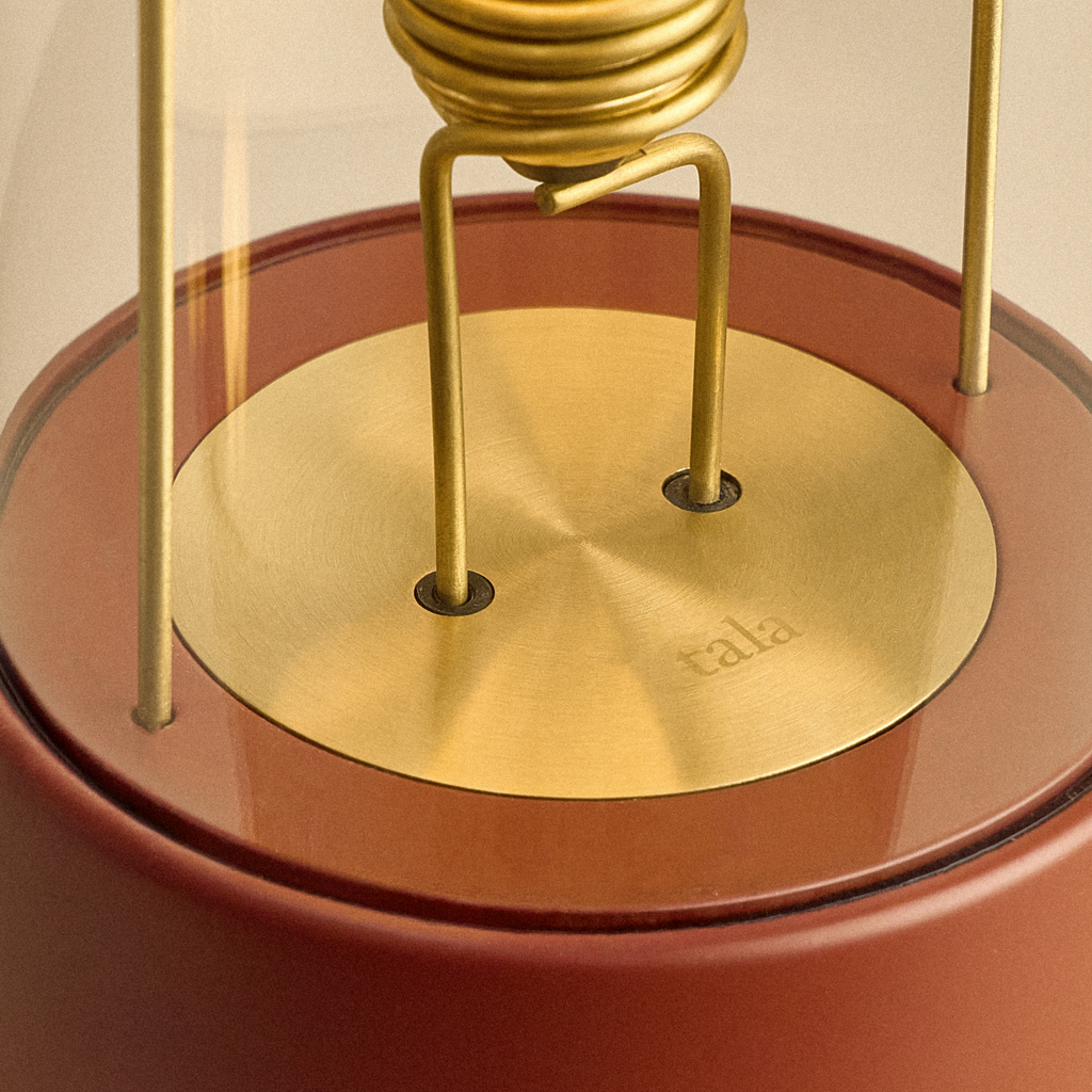 ace The Muse 2.0 Portable Lamp – Pomona Red